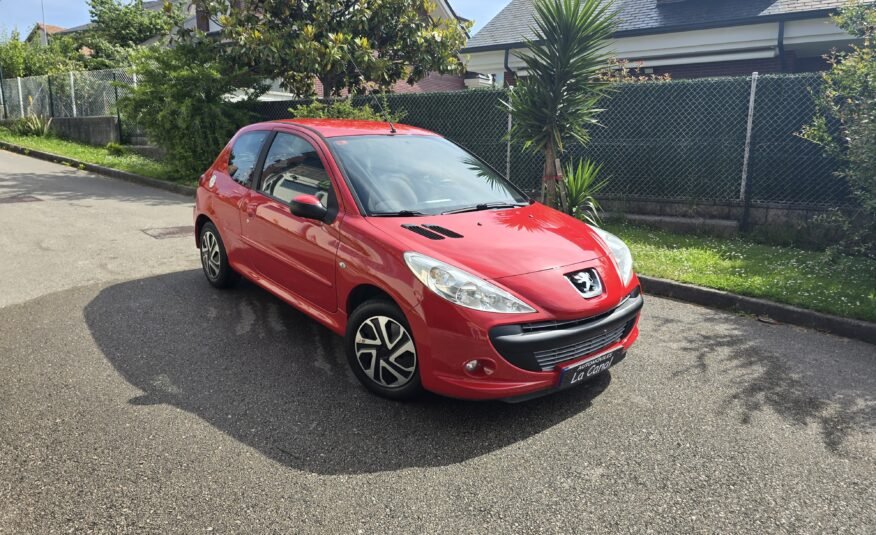 PEUGEOT 206+ 1.4HDI