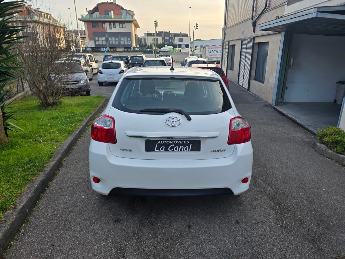 TOYOTA AURIS 1.4D4D ACTIVE