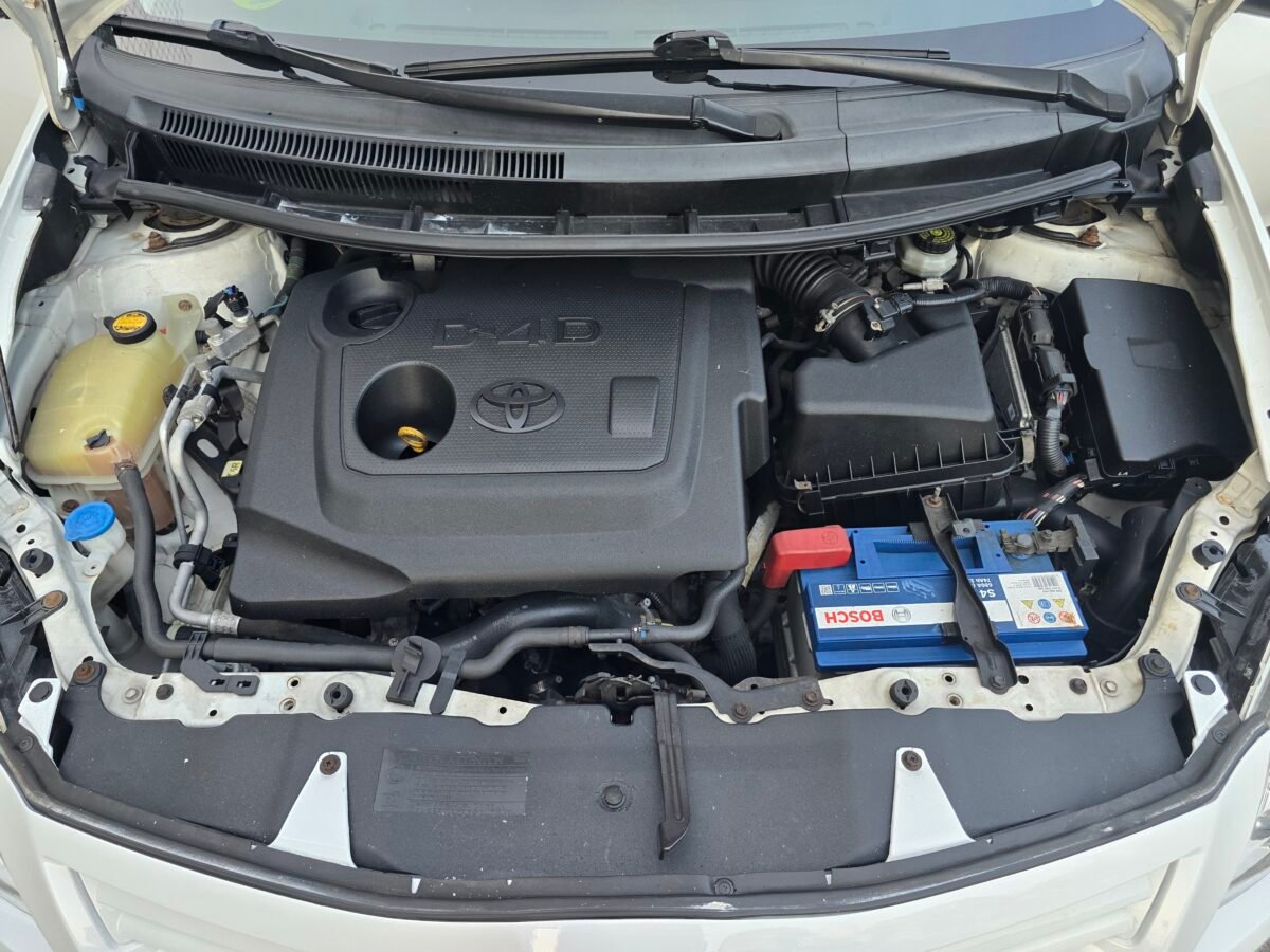 TOYOTA AURIS 1.4D4D ACTIVE