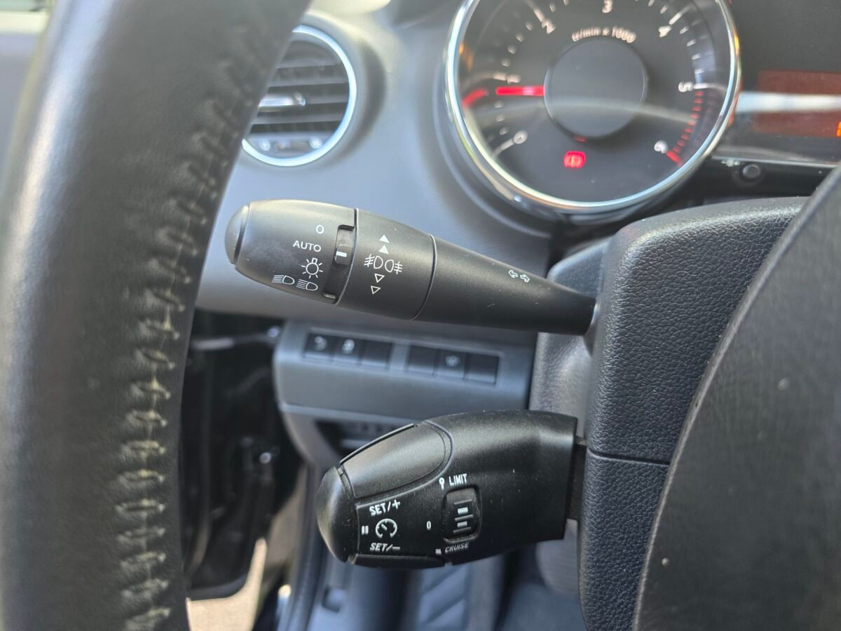 PEUGEOT 5008 1.6BlueHDI STYLE