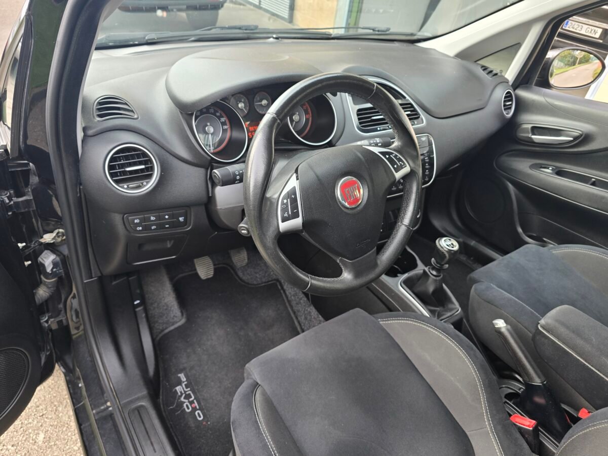 FIAT PUNTO 1.4I DYNAMIC