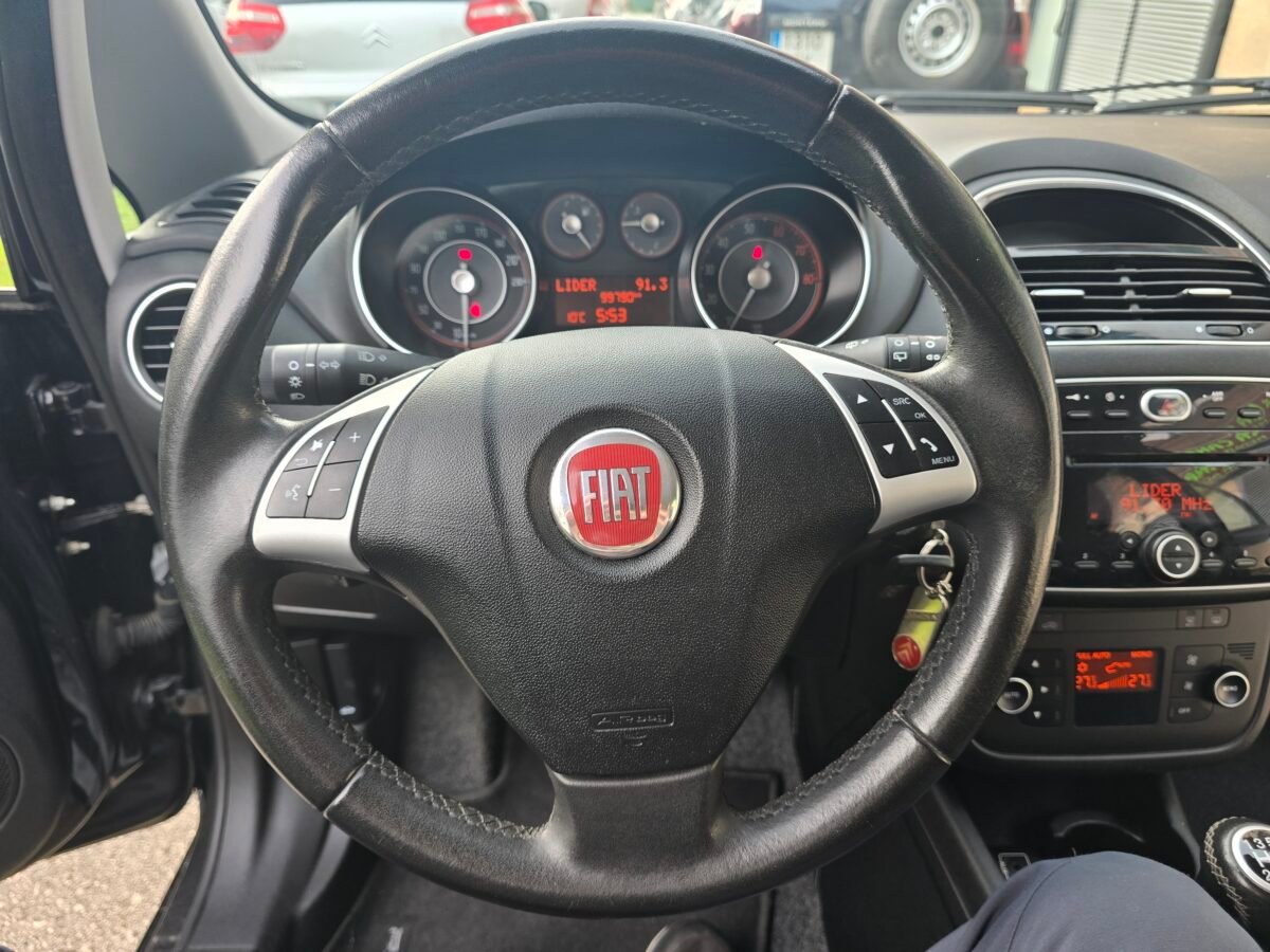 FIAT PUNTO 1.4I DYNAMIC