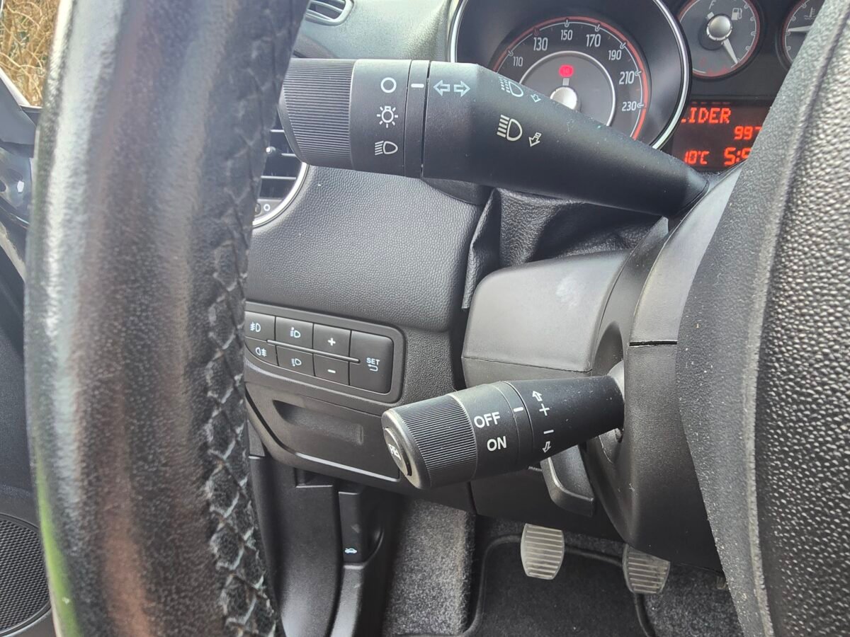 FIAT PUNTO 1.4I DYNAMIC