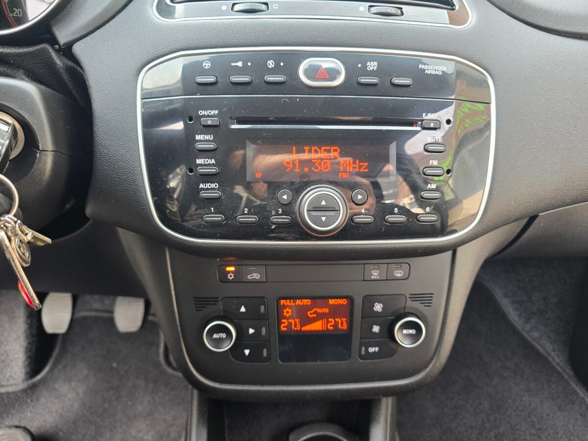 FIAT PUNTO 1.4I DYNAMIC