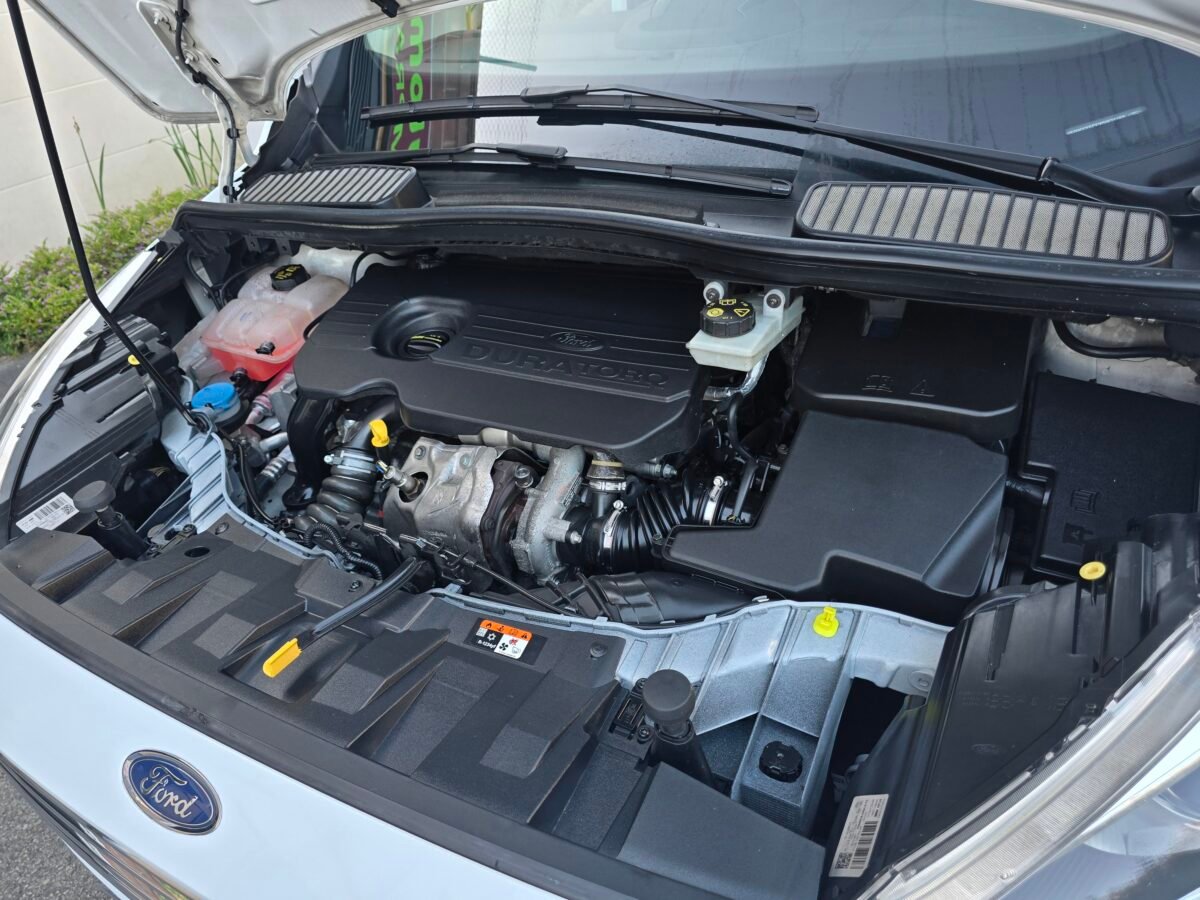 FORD GRAND C-MAX 1.5TDCI TITANIUM