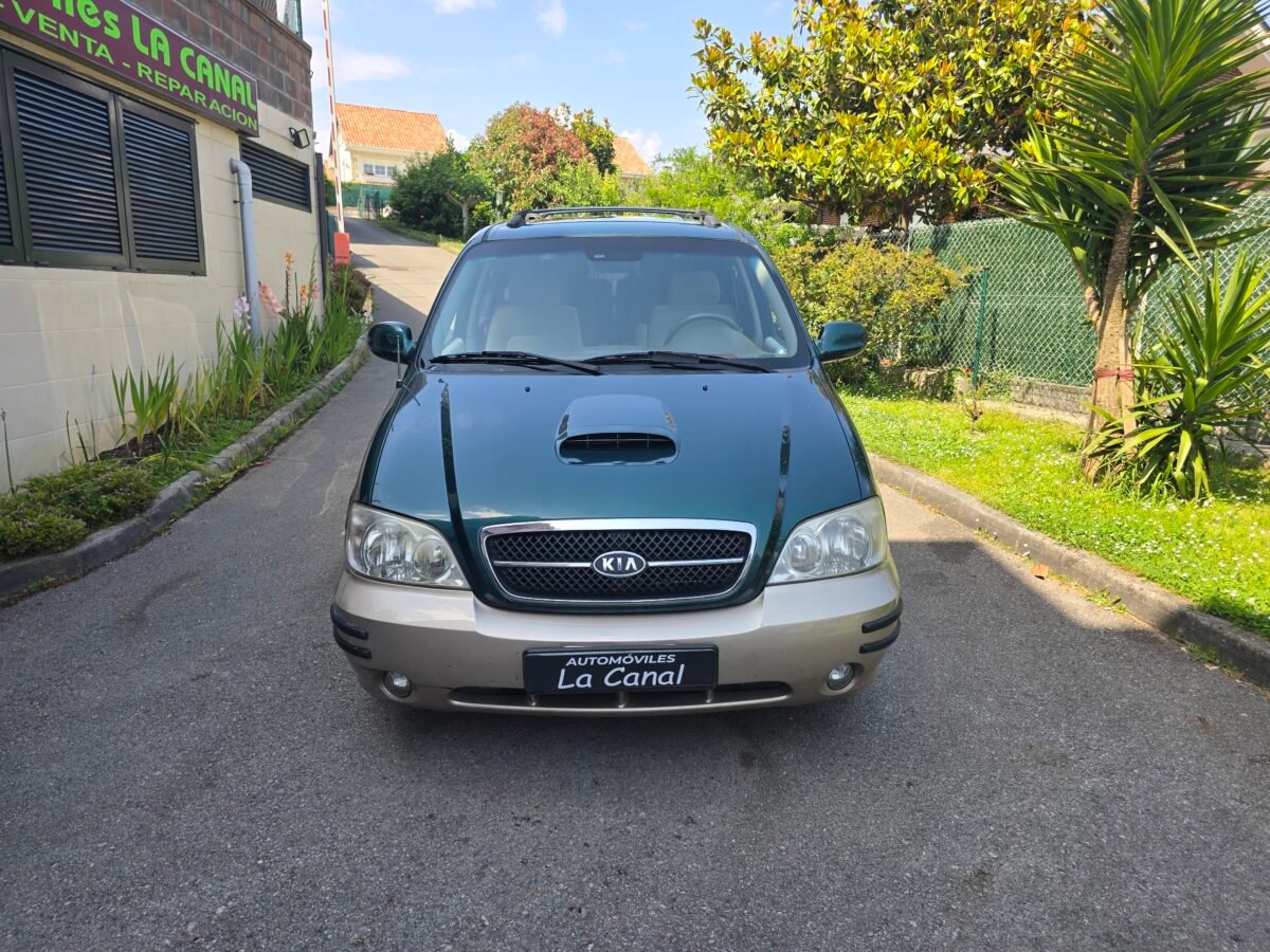 KIA CARNIVAL 2.9CRDI LX