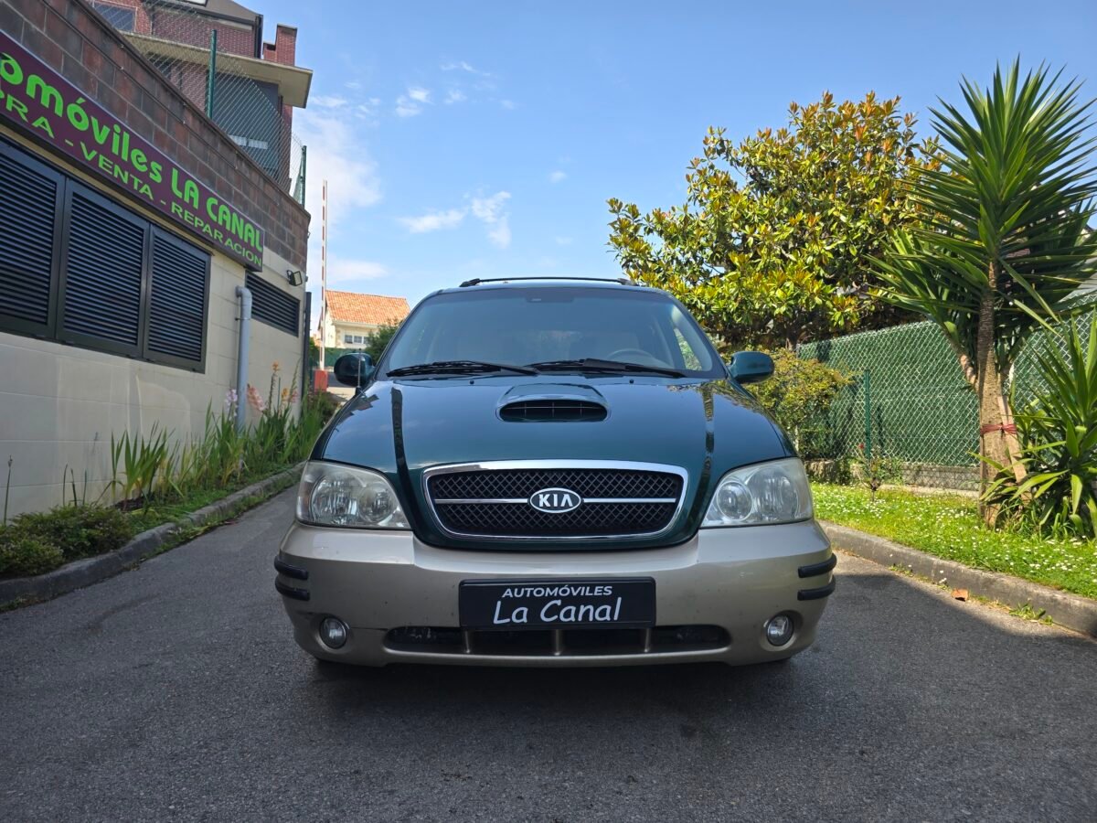 KIA CARNIVAL 2.9CRDI LX
