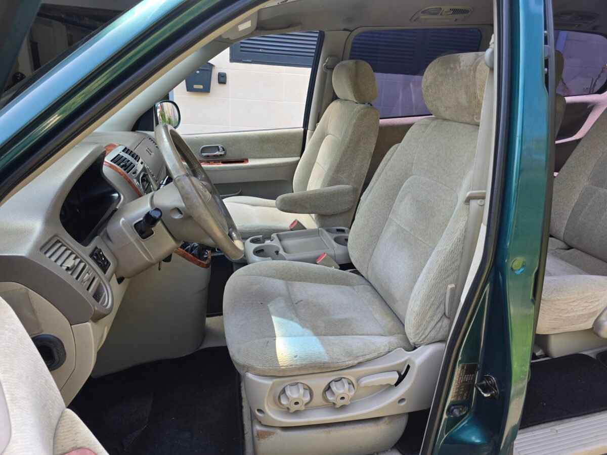 KIA CARNIVAL 2.9CRDI LX