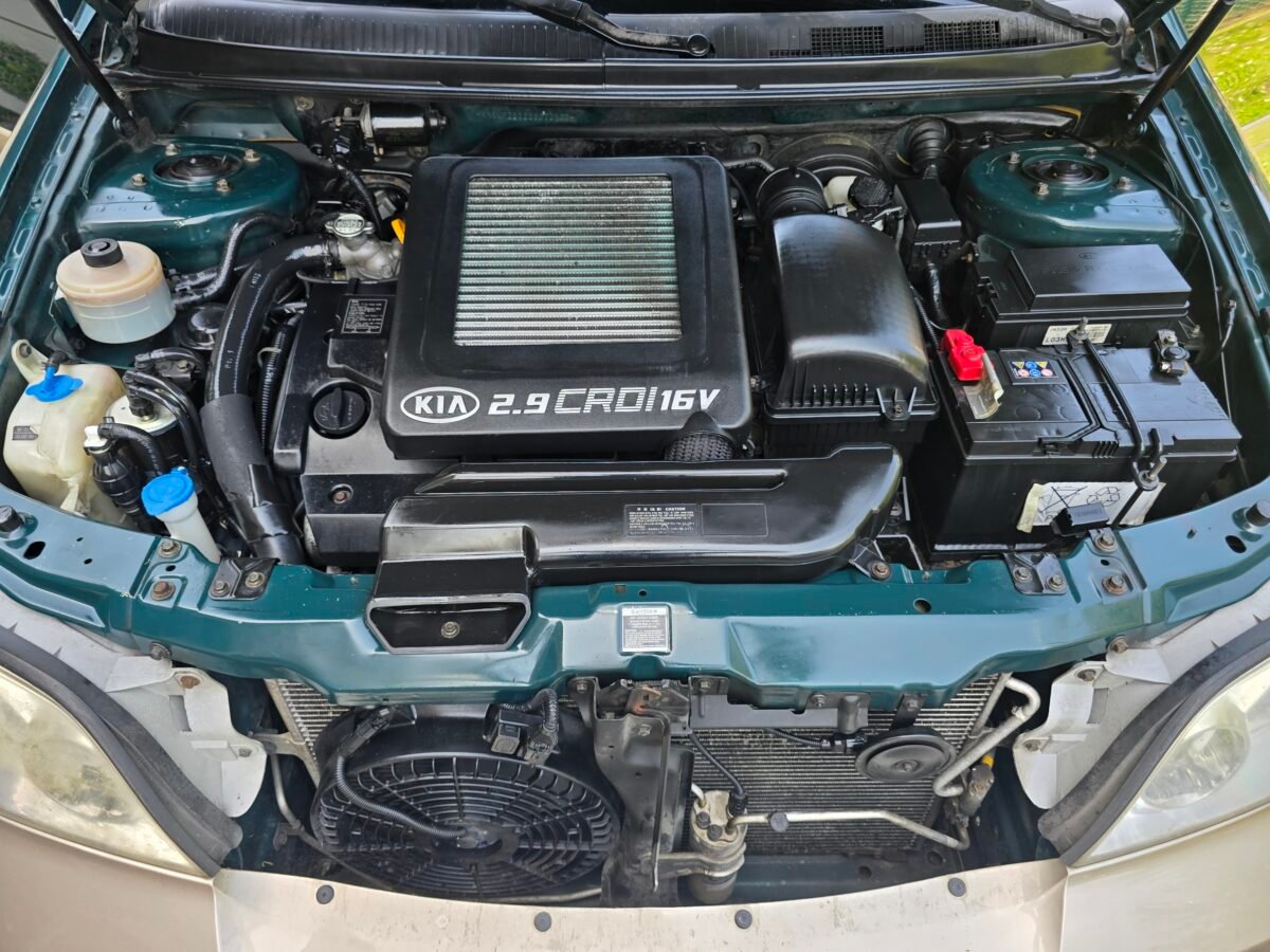 KIA CARNIVAL 2.9CRDI LX