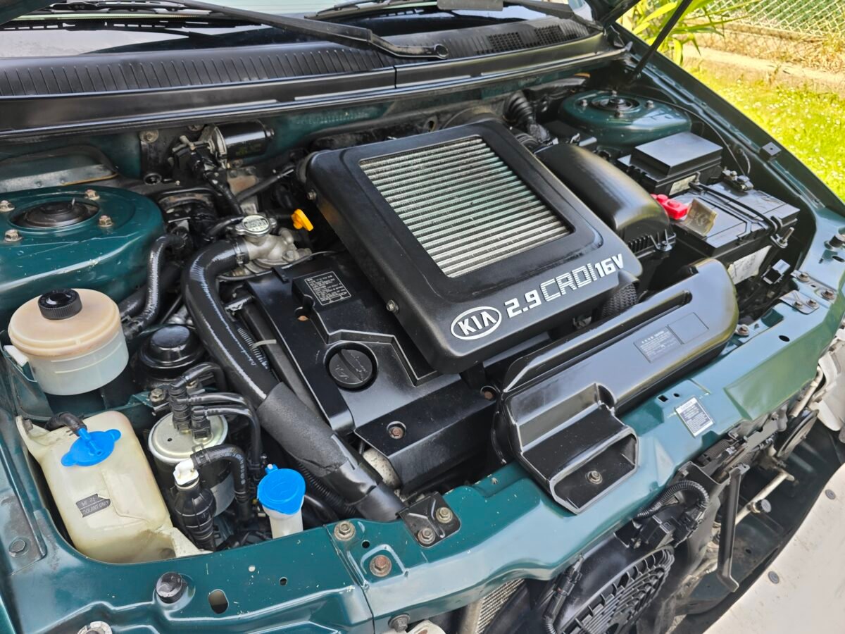 KIA CARNIVAL 2.9CRDI LX