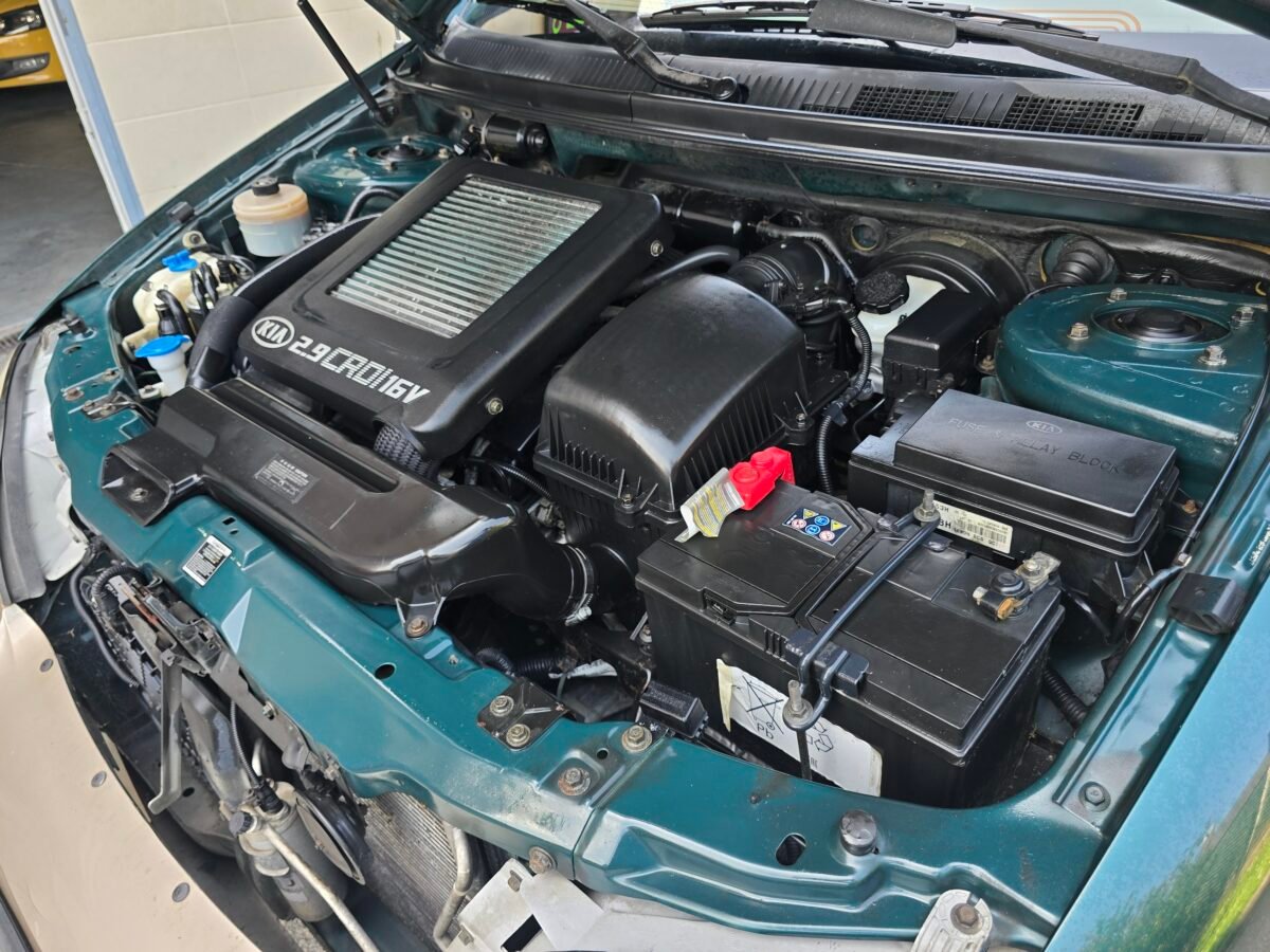 KIA CARNIVAL 2.9CRDI LX