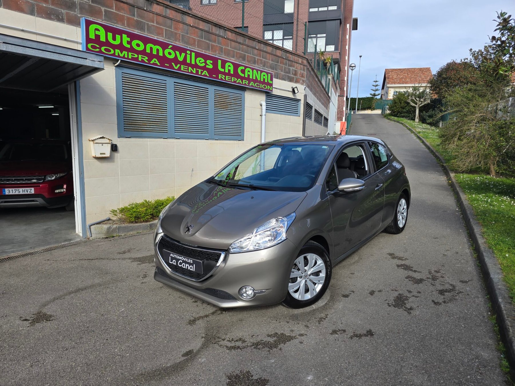 PEUGEOT 208 1.4HDI ACTIVE