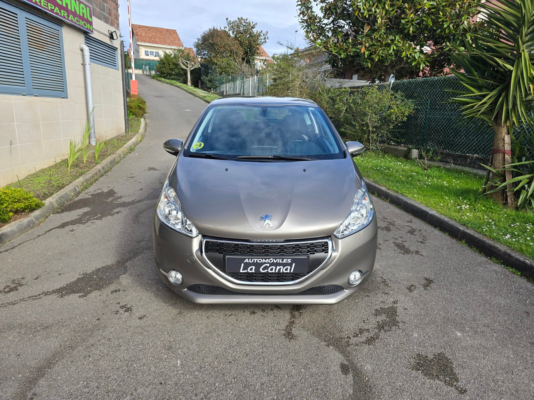 PEUGEOT 208 1.4HDI ACTIVE