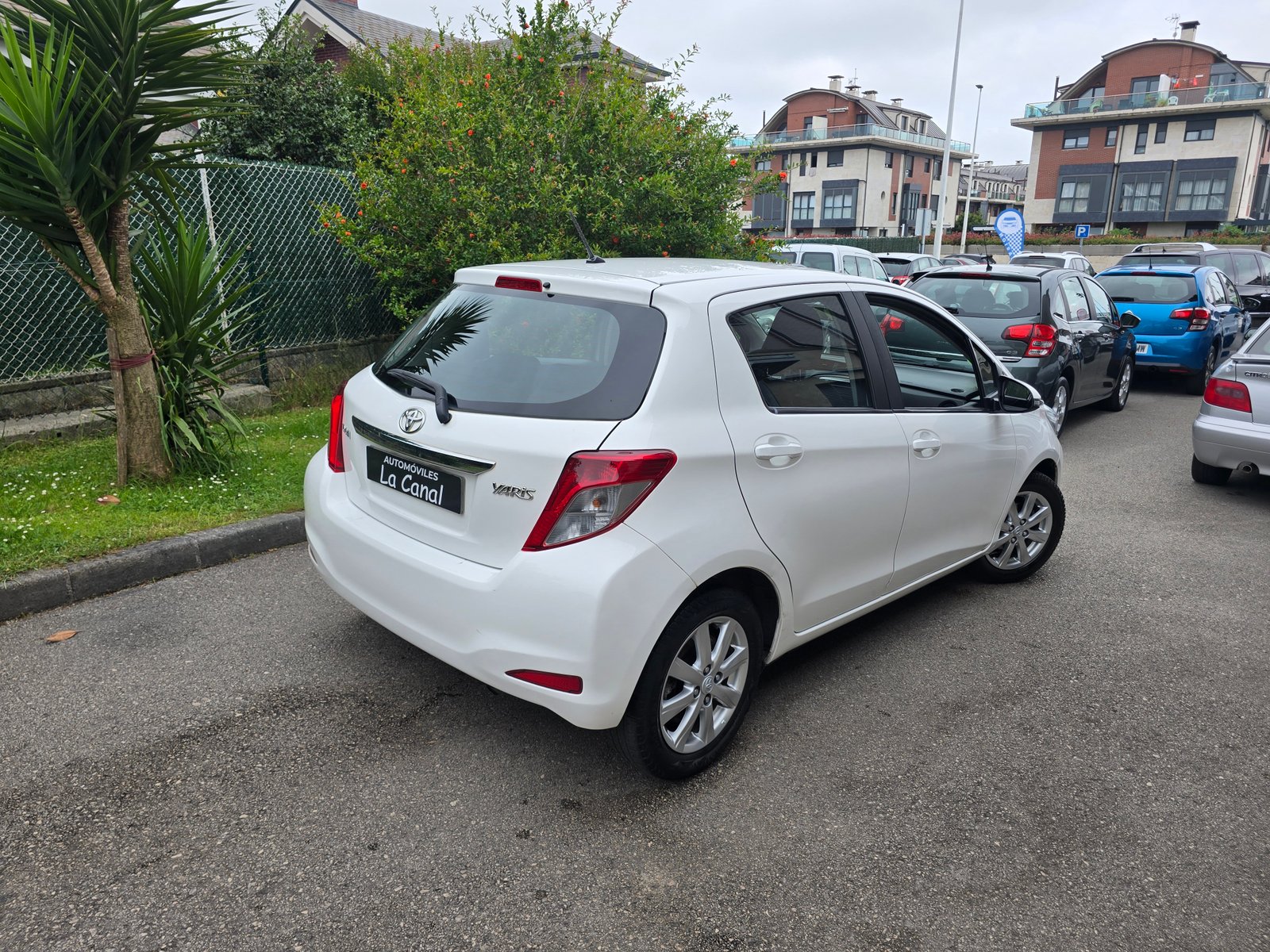 TOYOTA YARIS 1.0VVT-i ACTIVE