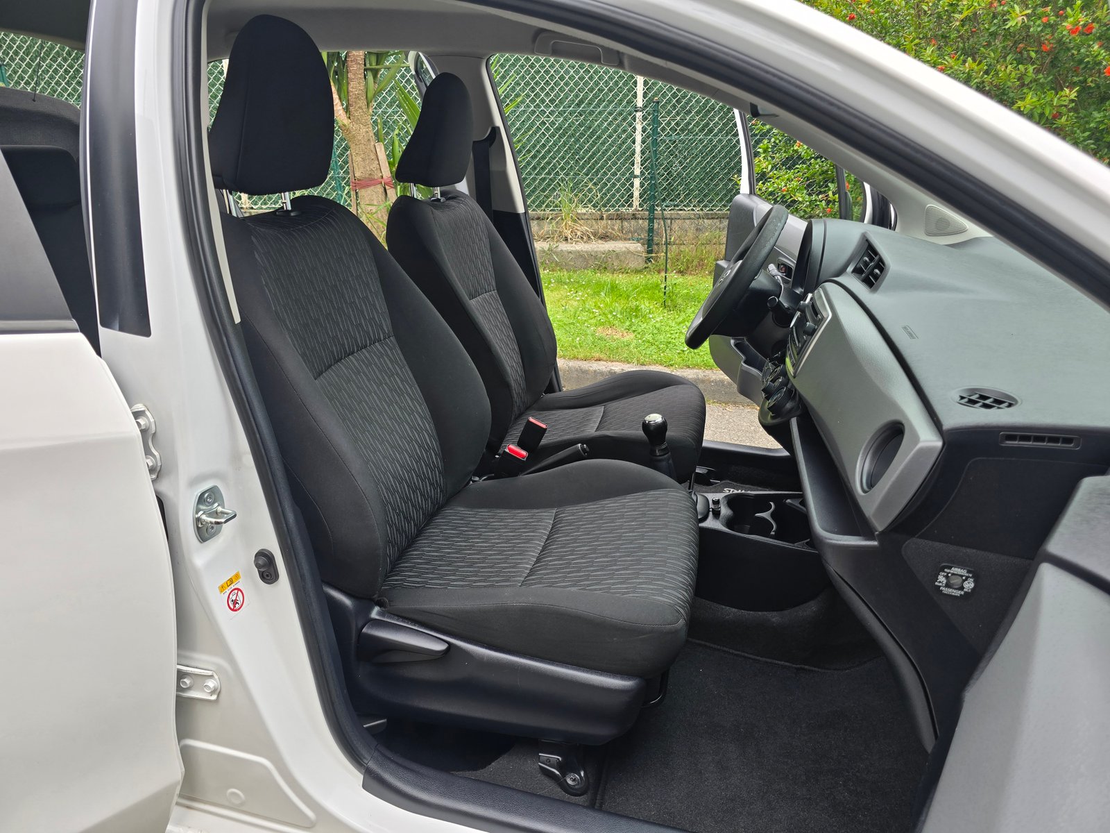 TOYOTA YARIS 1.0VVT-i ACTIVE