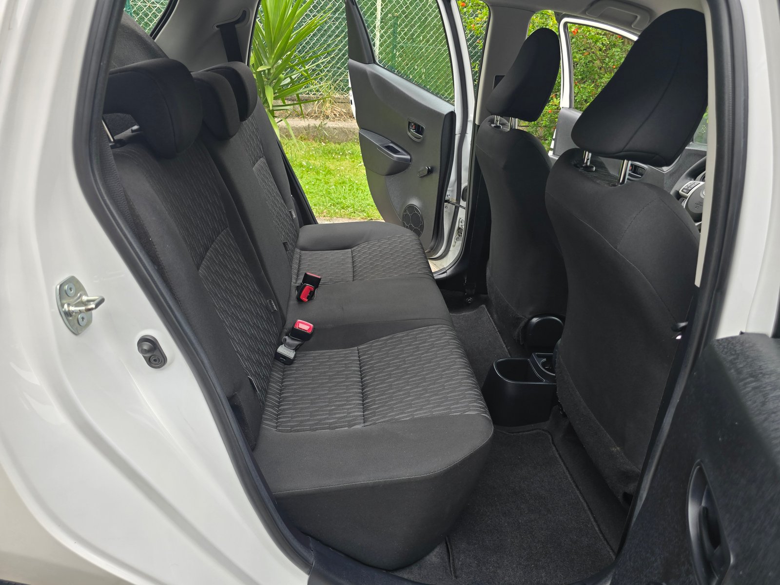 TOYOTA YARIS 1.0VVT-i ACTIVE