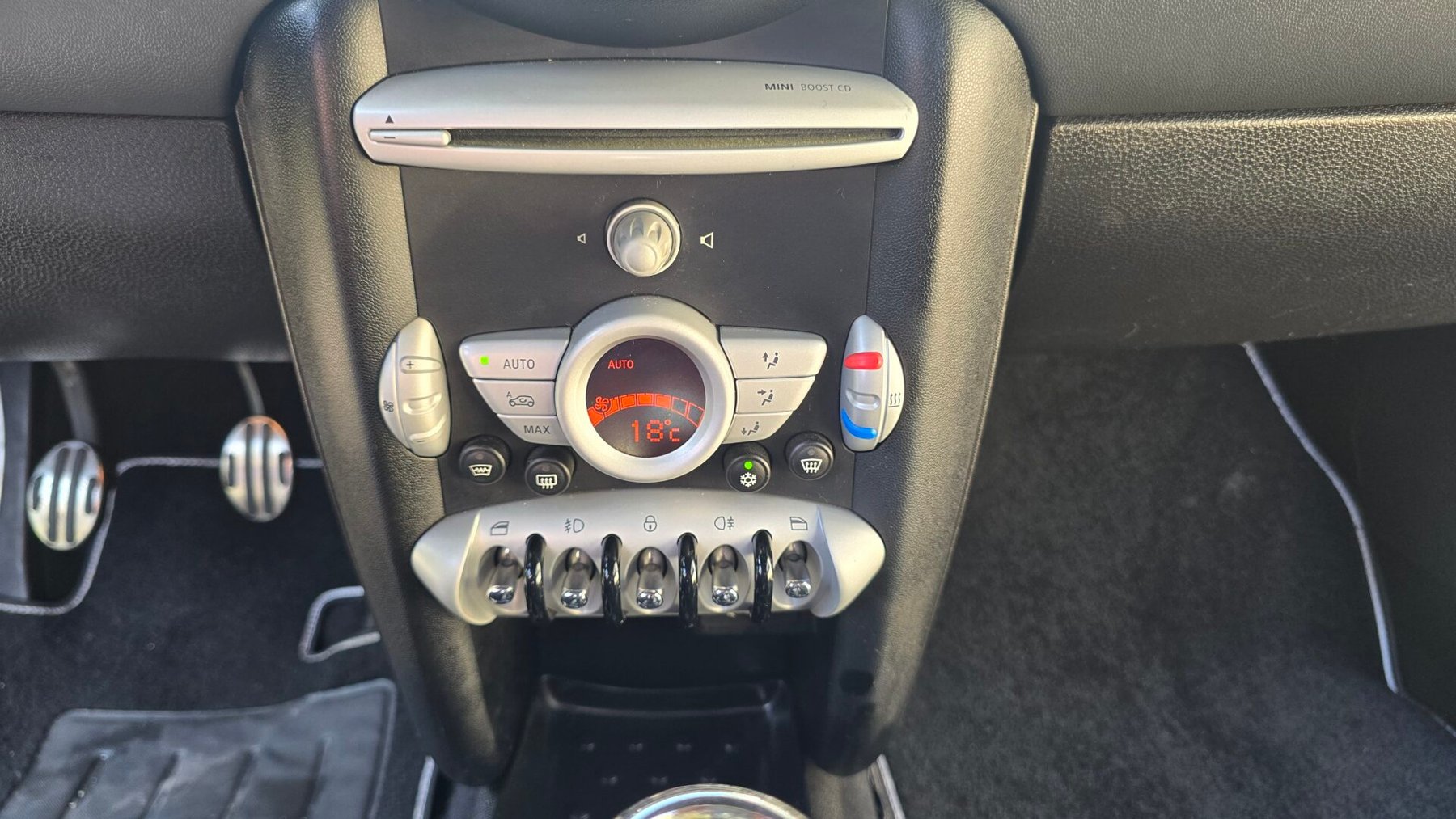 MINI COOPER 1.6D