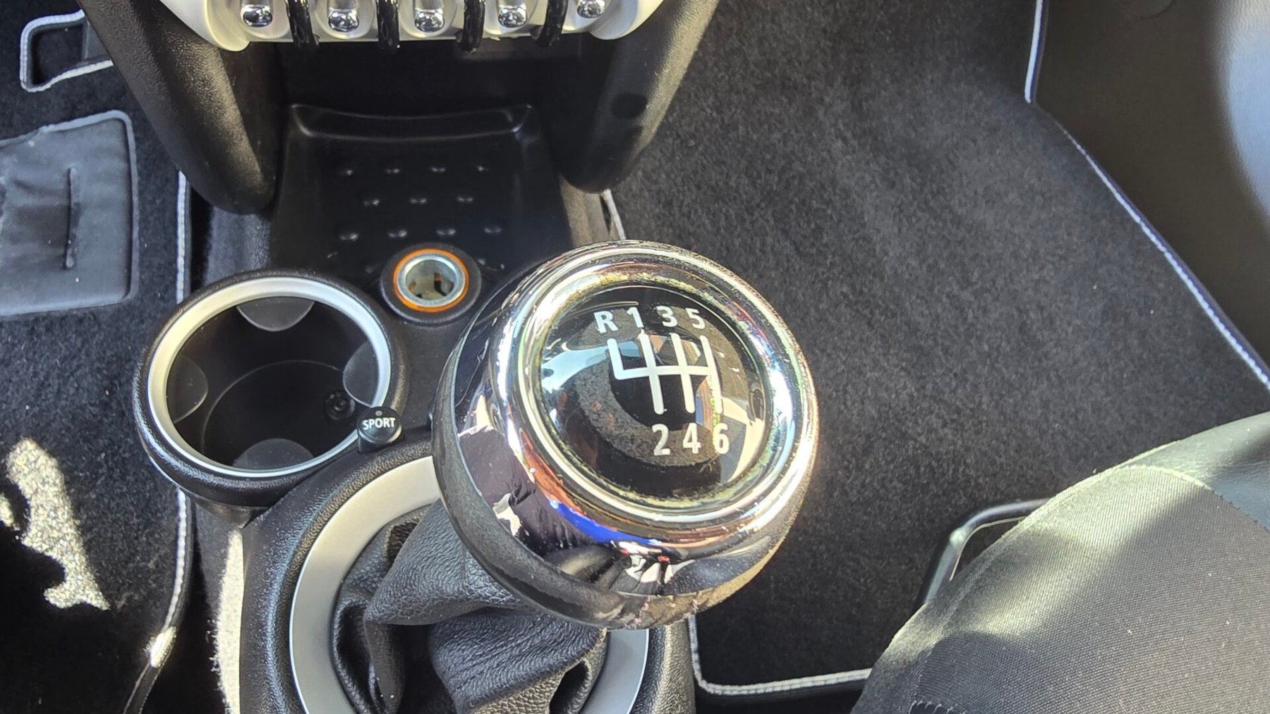 MINI COOPER 1.6D