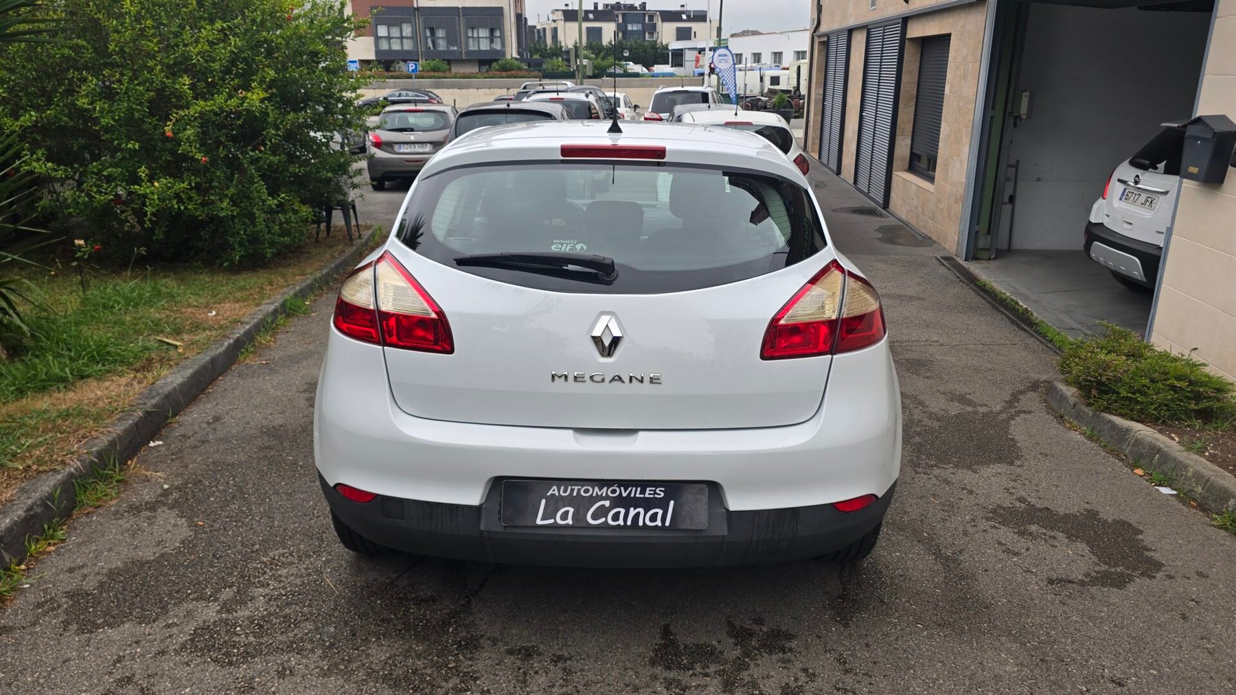 RENAULT Megane 1.6I 16V AHTHENTIQUE