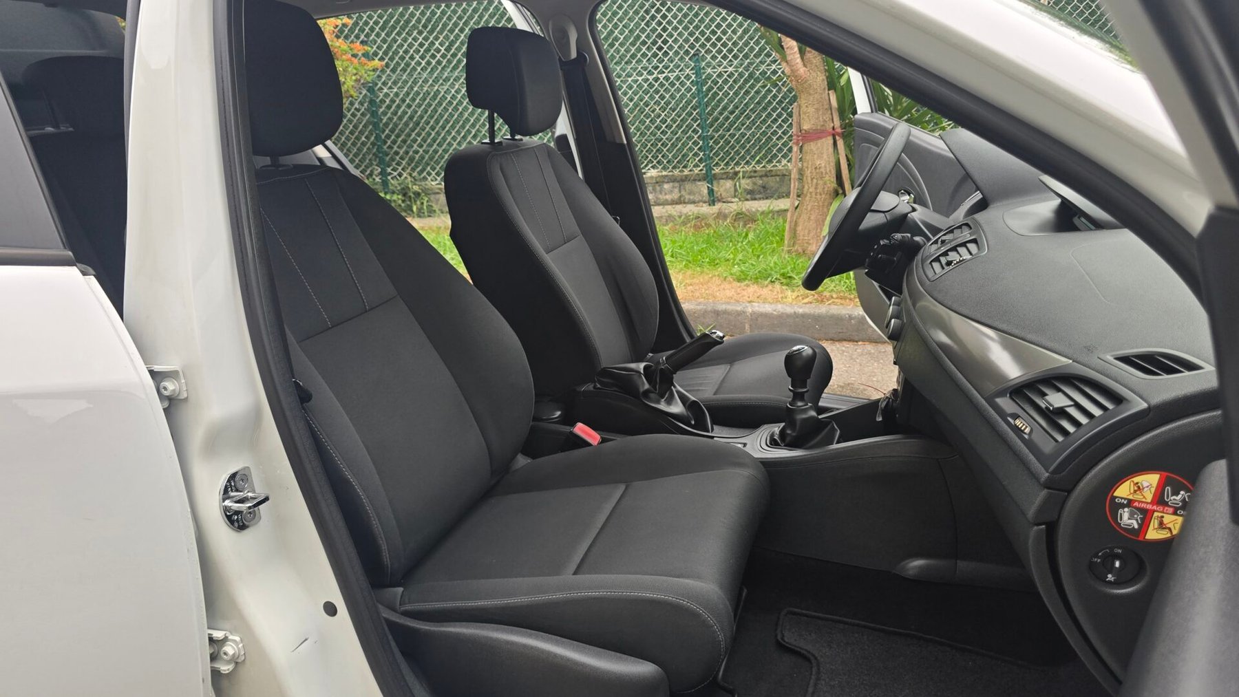 RENAULT Megane 1.6I 16V AHTHENTIQUE