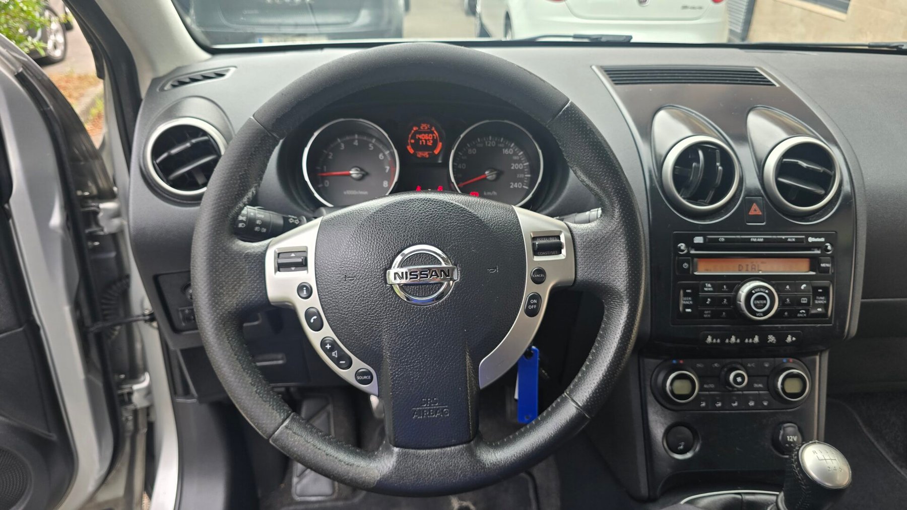 NISSAN QASHQAI 2.0I ACENTA 4x2