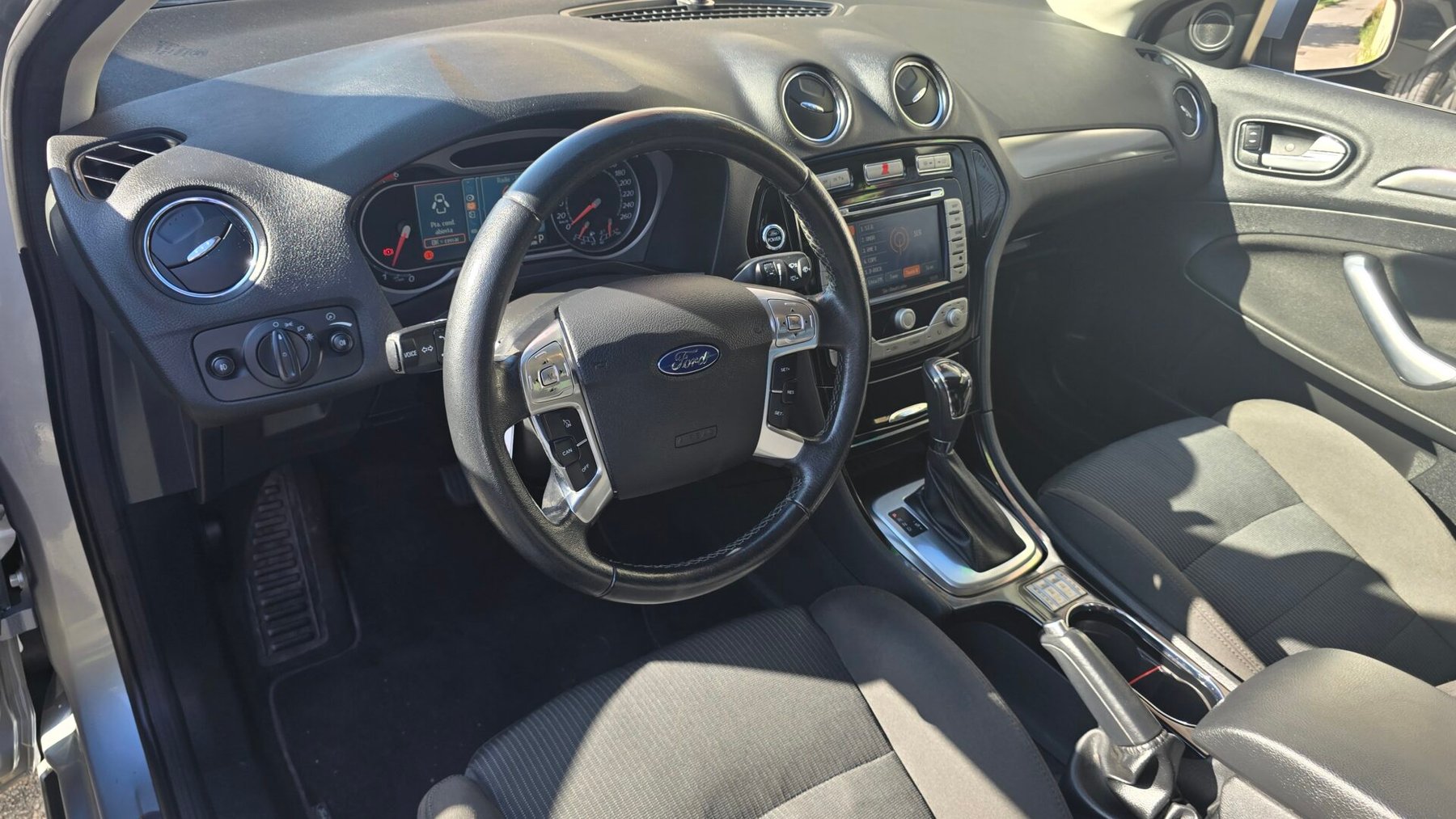 FORD MONDEO 2.0TDCI TITANIUM