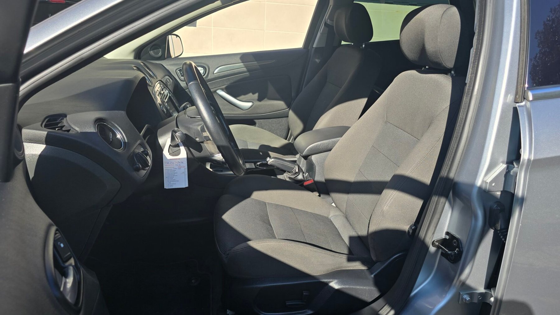 FORD MONDEO 2.0TDCI TITANIUM