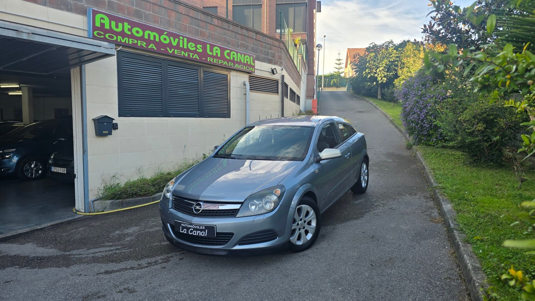 OPEL ASTRA GTC SPORT