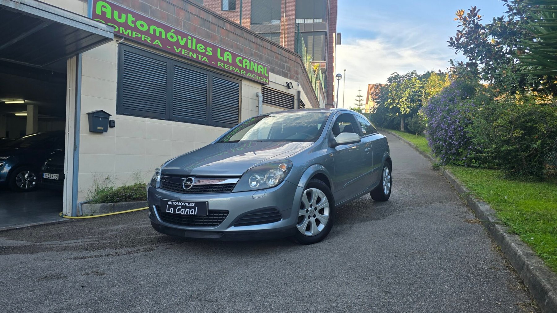 OPEL ASTRA GTC SPORT