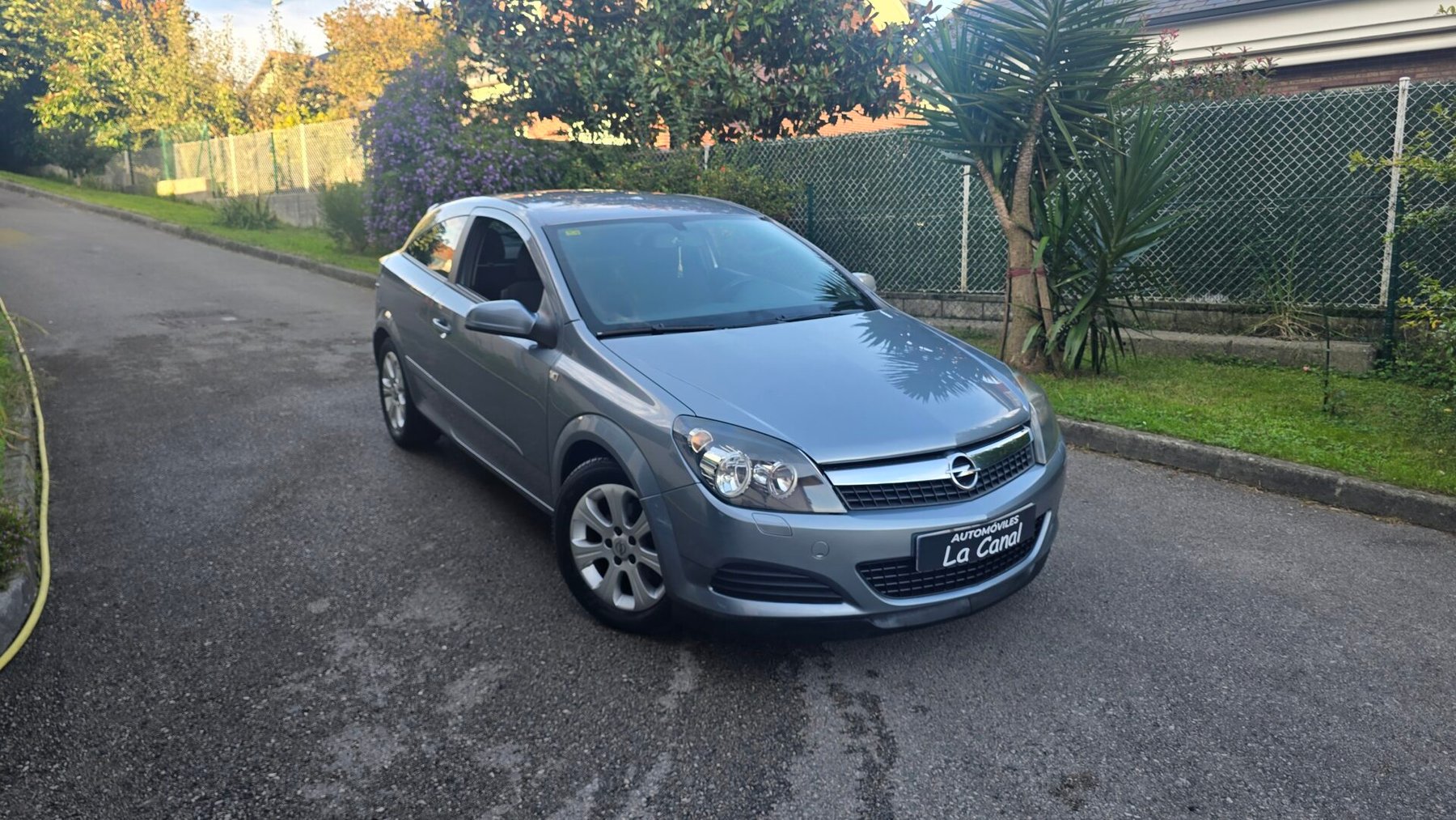 OPEL ASTRA GTC SPORT