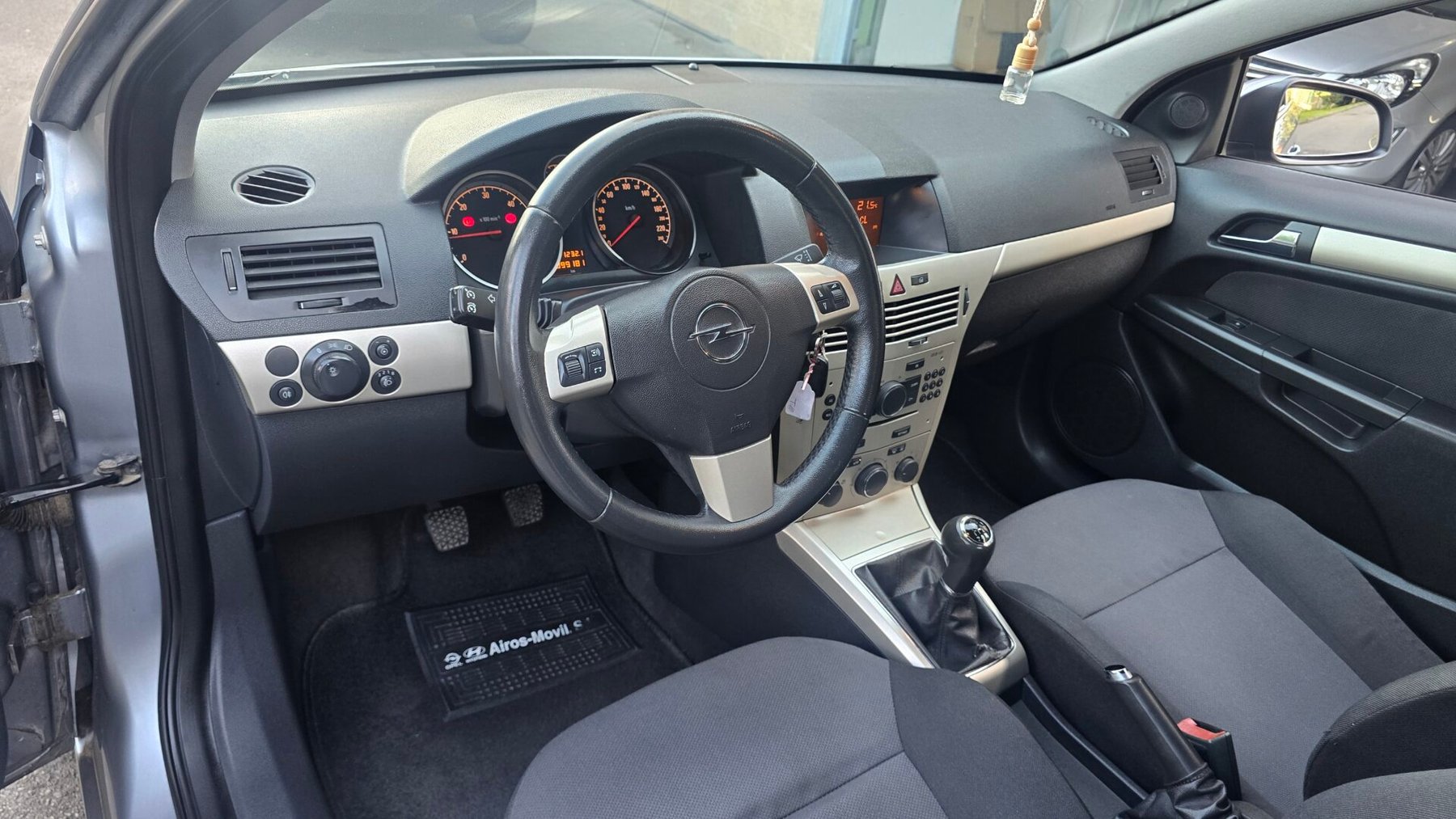 OPEL ASTRA GTC SPORT