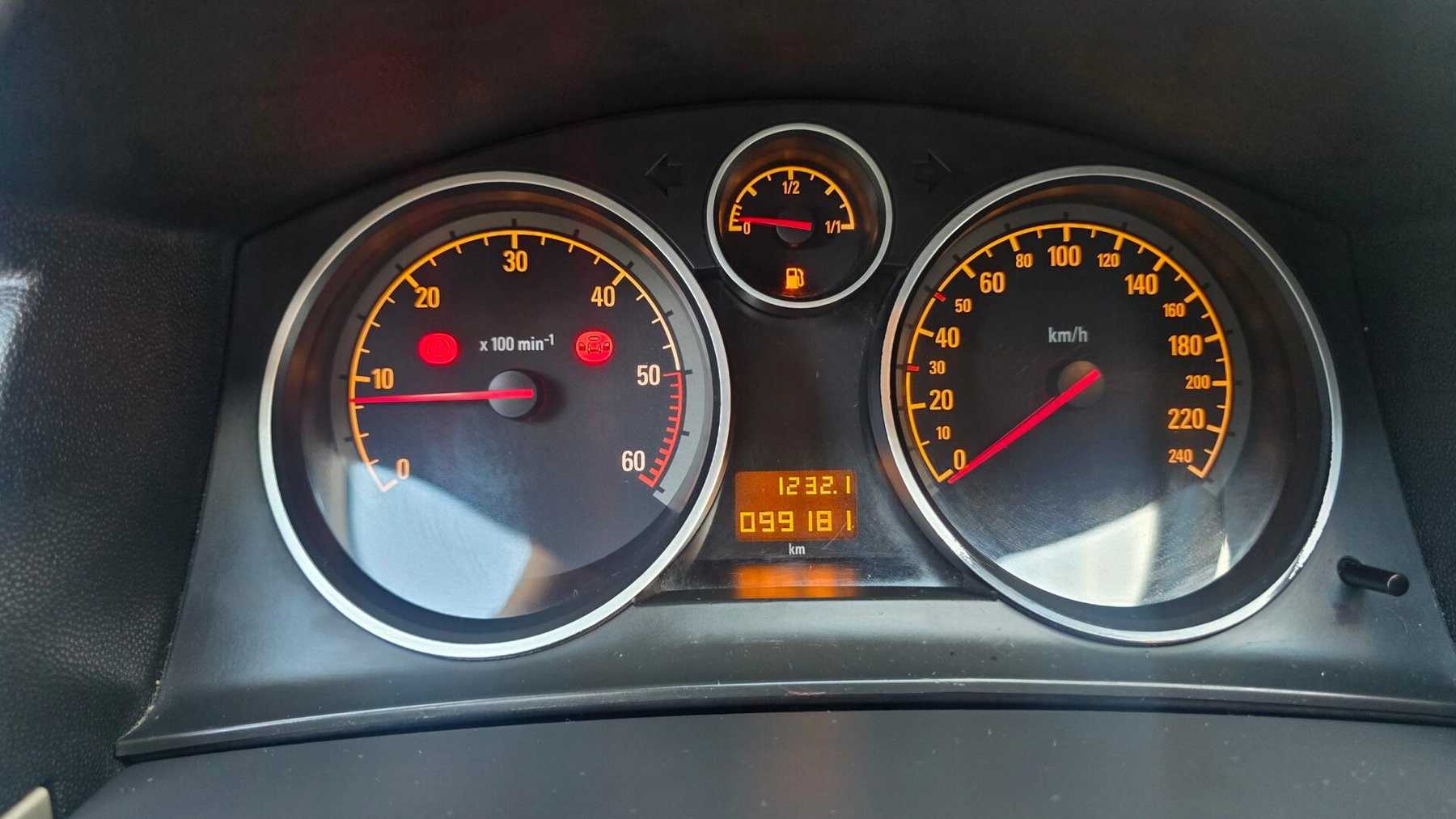 OPEL ASTRA GTC SPORT