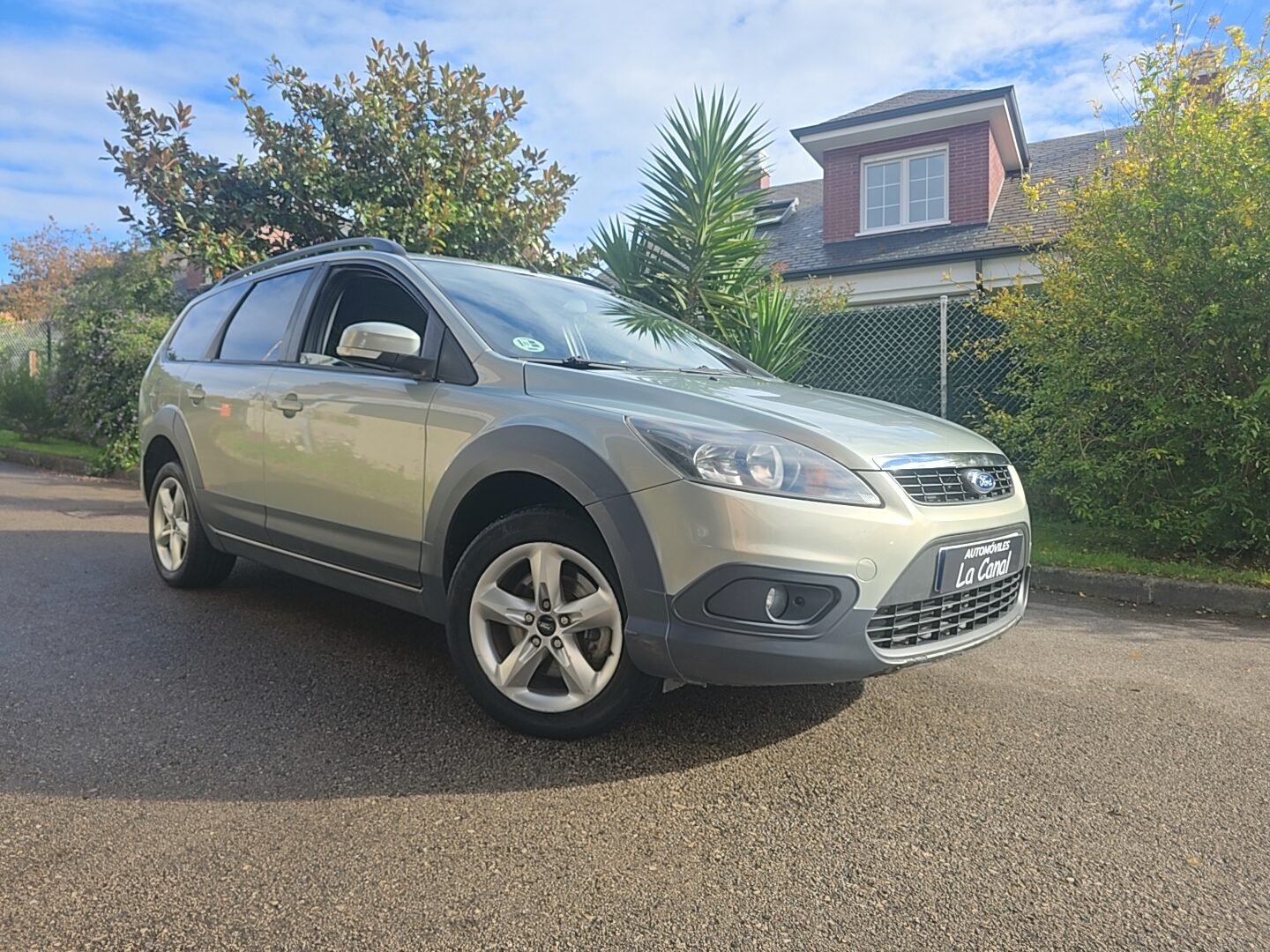 FORD FOCUS 1.8TDCI TREND XROAD SPORTBREAK