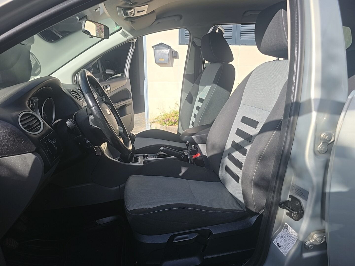 FORD FOCUS 1.8TDCI TREND XROAD SPORTBREAK