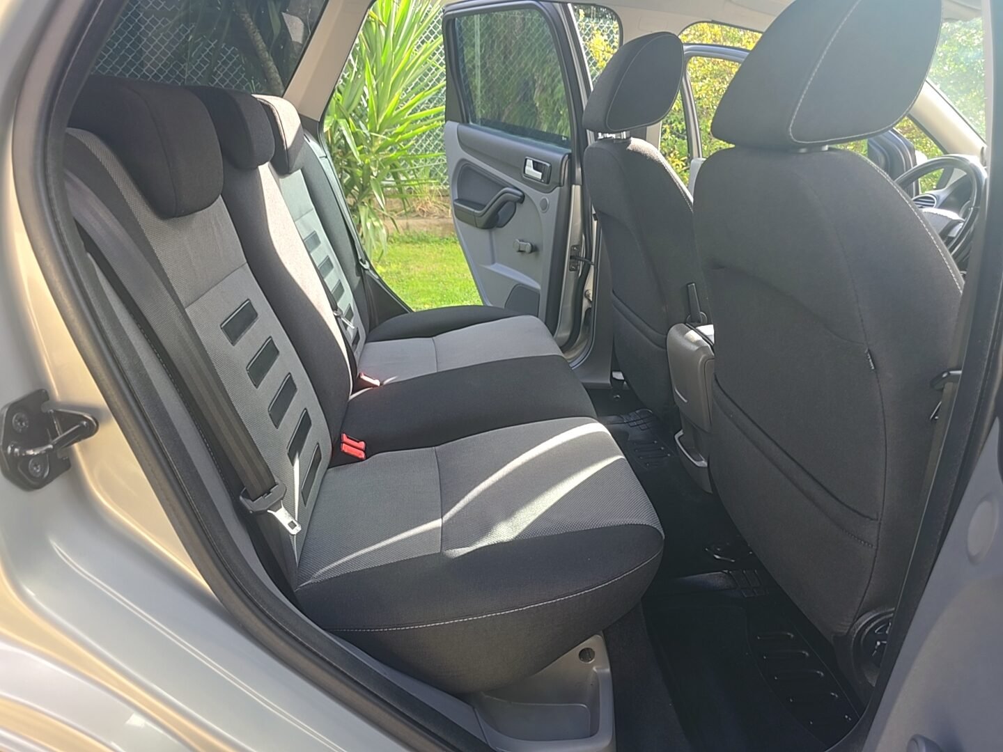 FORD FOCUS 1.8TDCI TREND XROAD SPORTBREAK