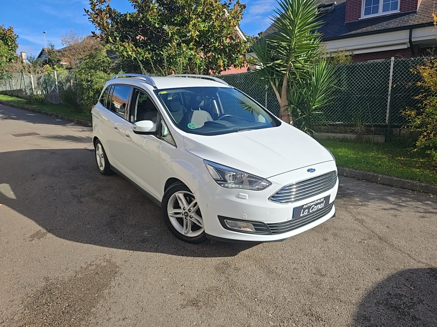 FORD GRAND C-MAX 1.5TDCI TITANUM