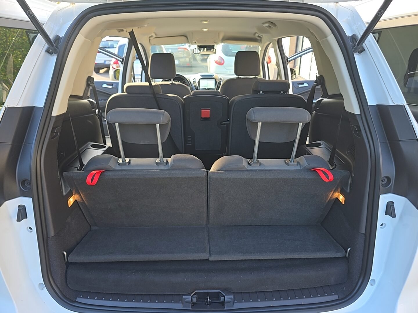 FORD GRAND C-MAX 1.5TDCI TITANUM