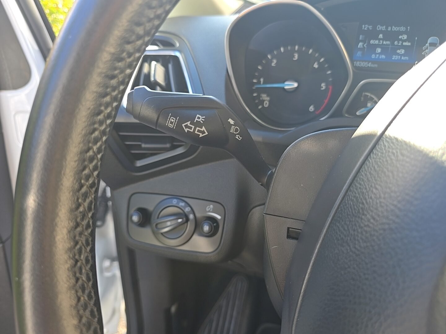 FORD GRAND C-MAX 1.5TDCI TITANUM