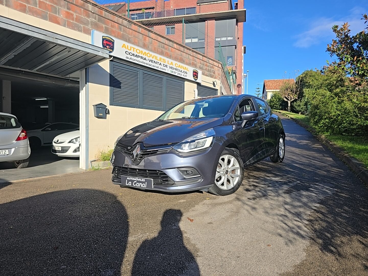 RENAULT Clio TCE LIMITED ENERGY