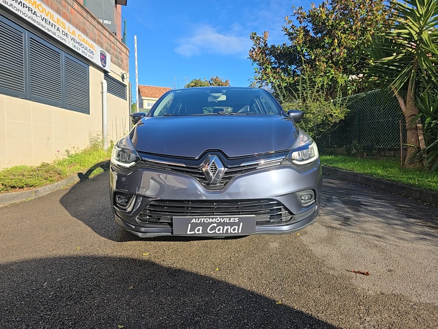 RENAULT Clio TCE LIMITED ENERGY