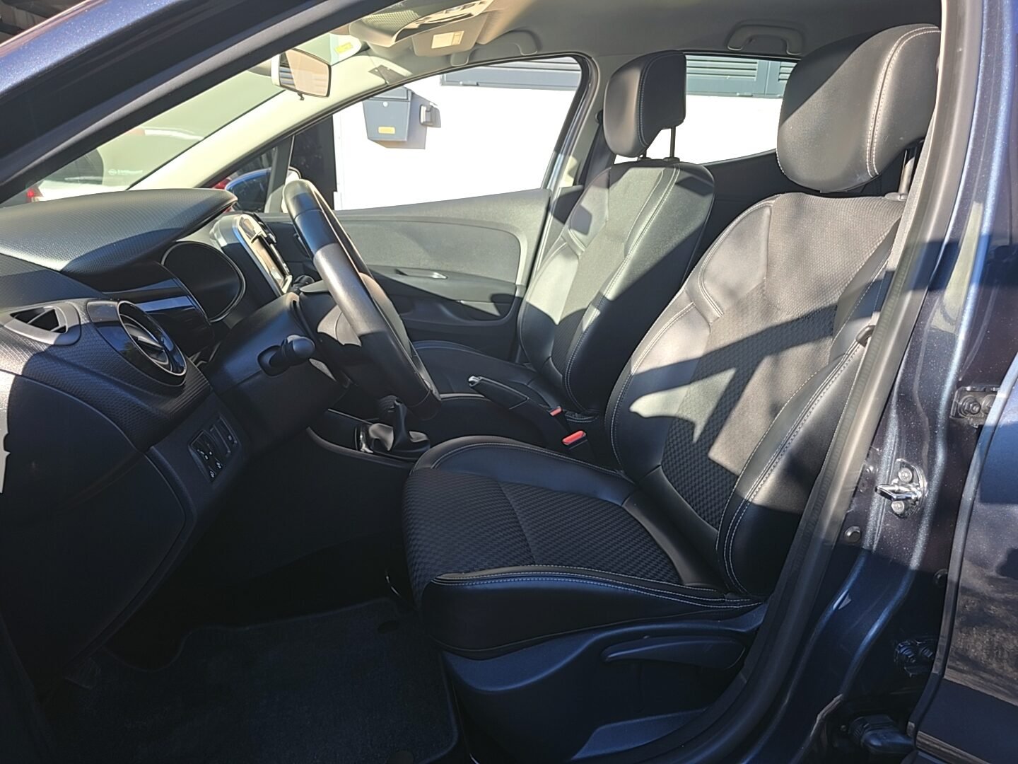 RENAULT Clio TCE LIMITED ENERGY