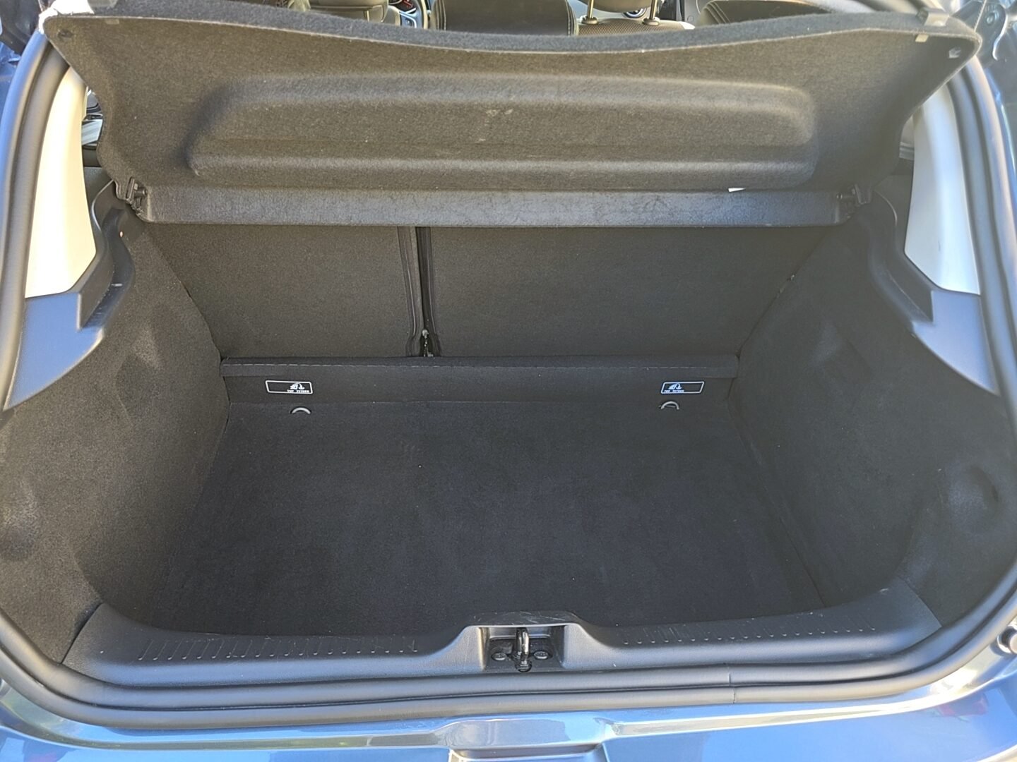 RENAULT Clio TCE LIMITED ENERGY