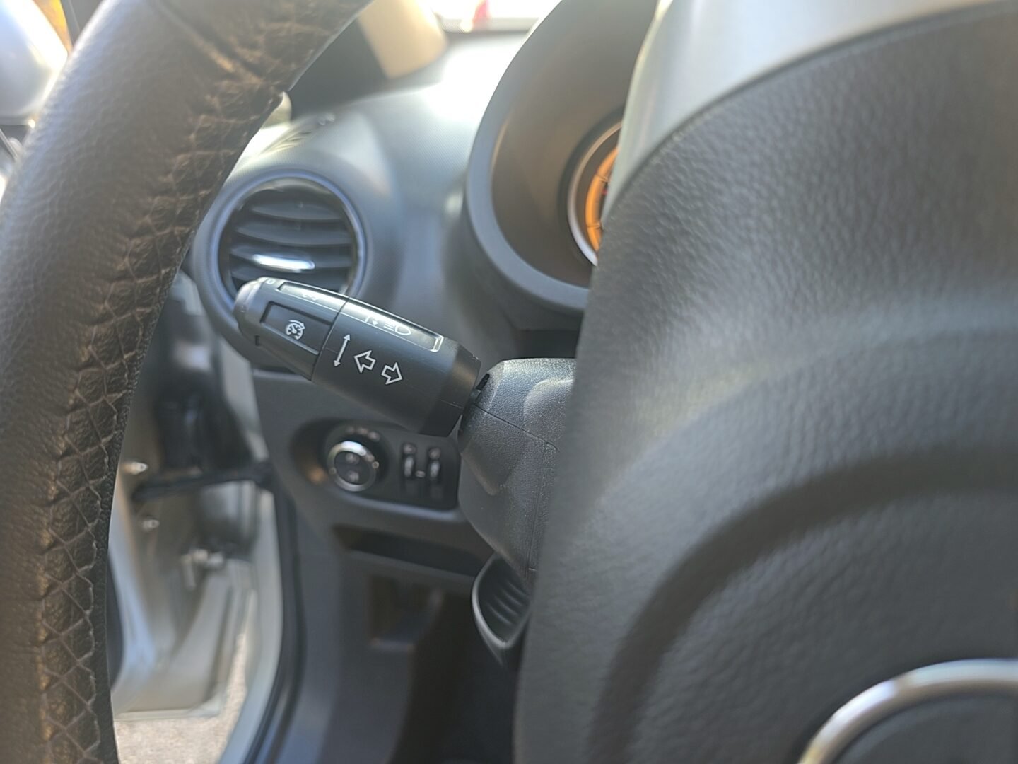 OPEL CORSA 1.2I SELECTIVE START STOP