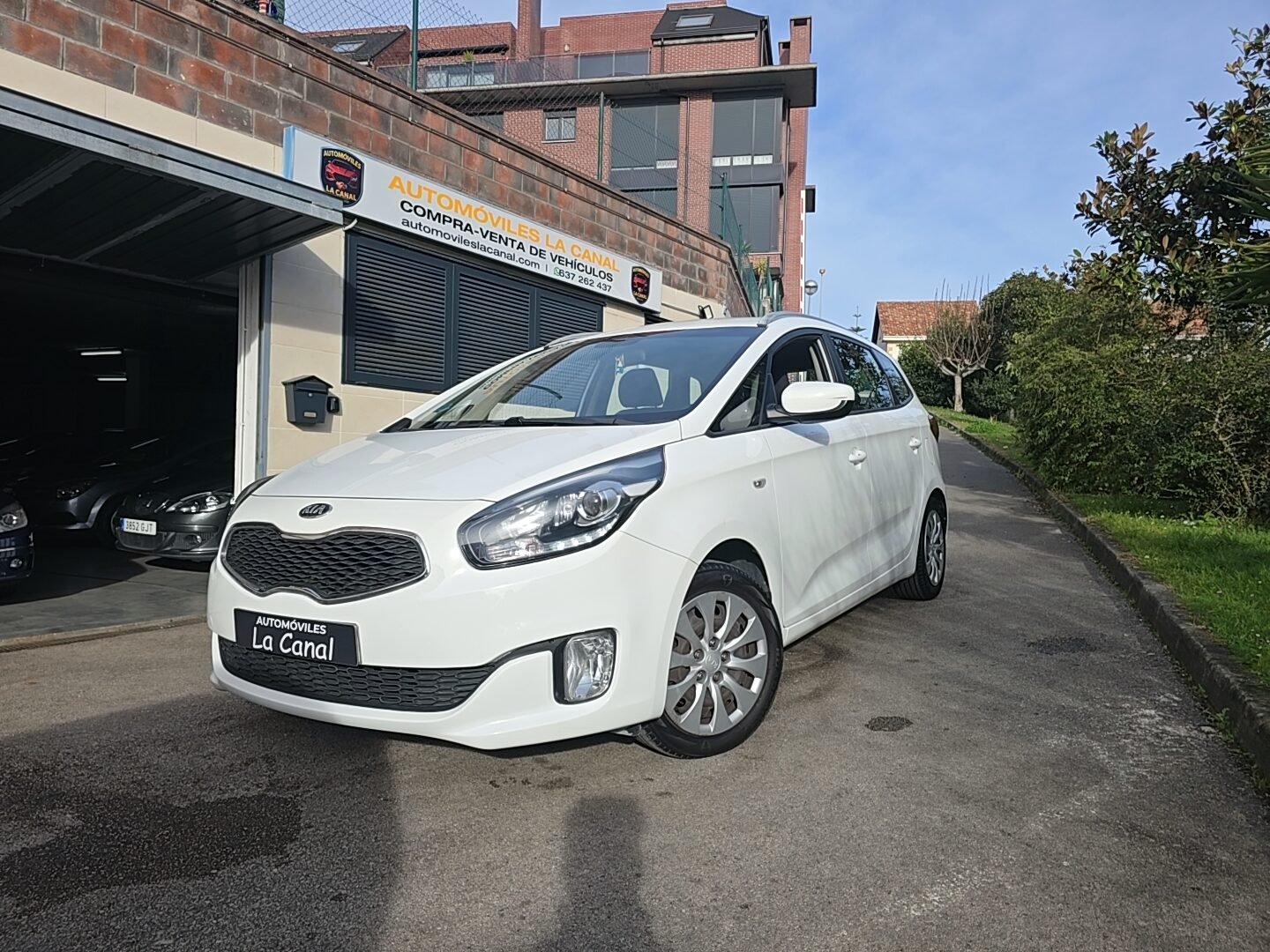 KIA CARENS 1.6GDI CONCEPT