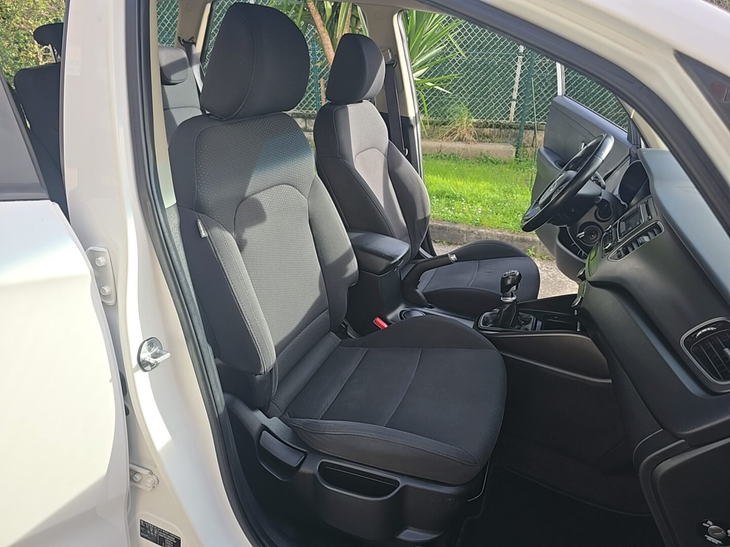 KIA CARENS 1.6GDI CONCEPT