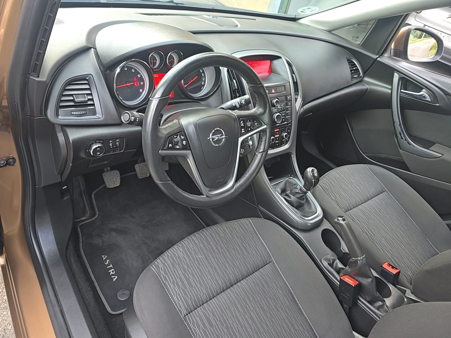OPEL ASTRA 1.6I ELEGANCE
