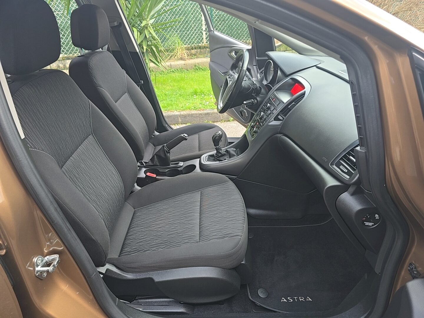 OPEL ASTRA 1.6I ELEGANCE