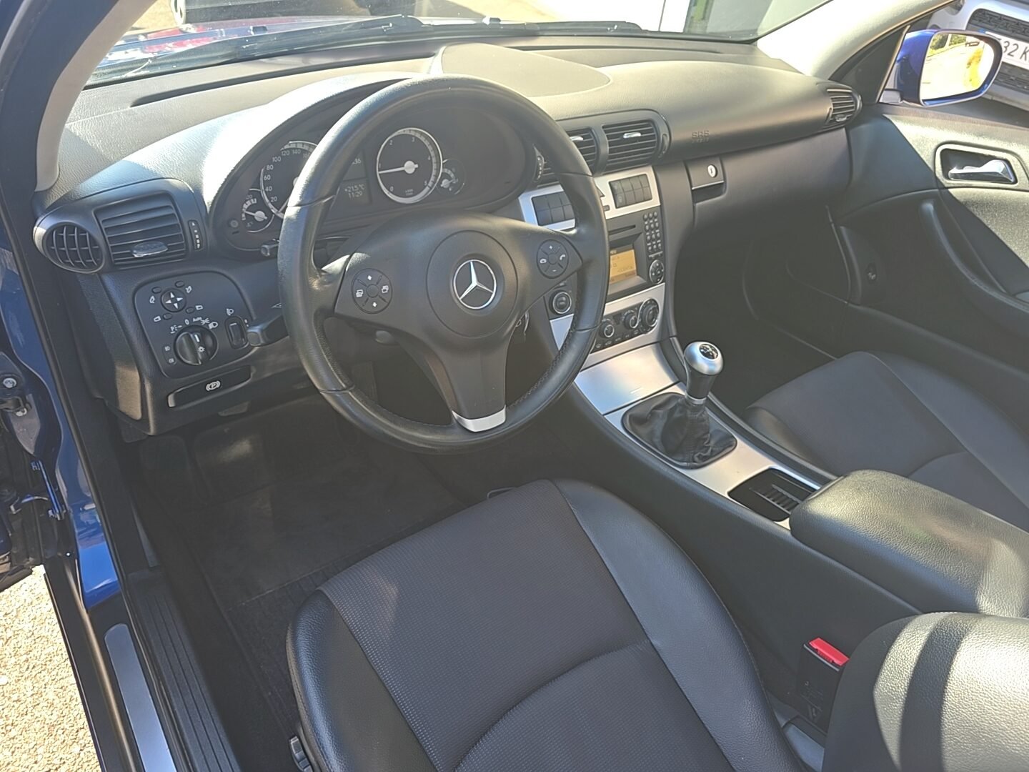 MERCEDES-BENZ CLC 220CDI 