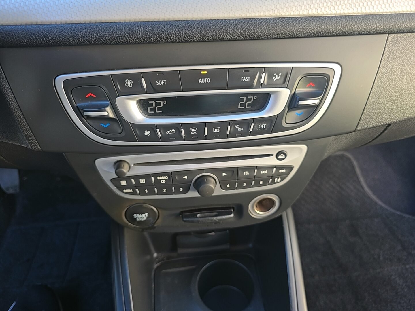 RENAULT Megane COUPE 1.6I 16V DYNAMIQUE