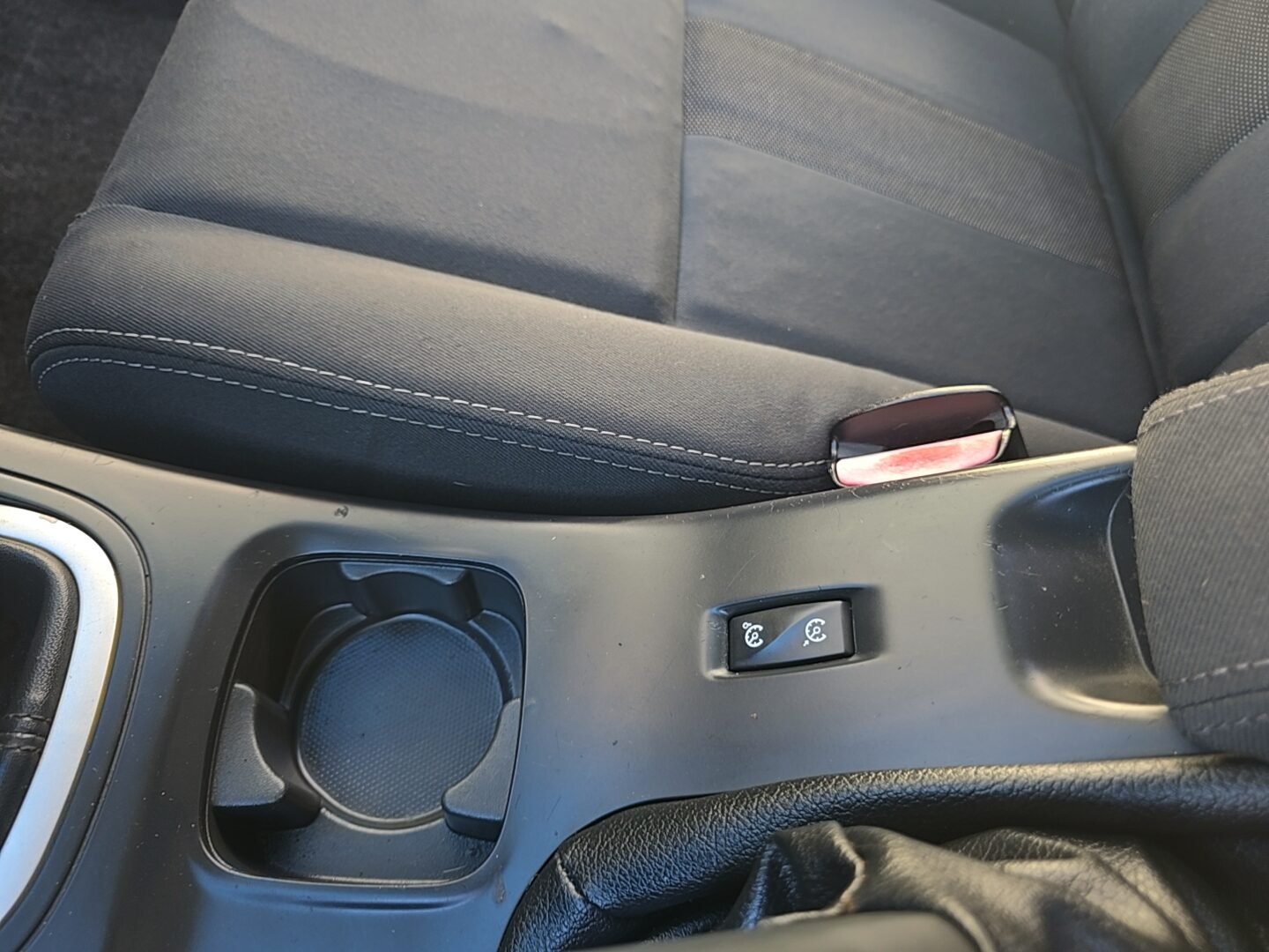 RENAULT Megane COUPE 1.6I 16V DYNAMIQUE